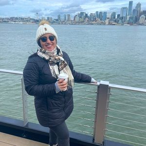 Meet your Posher, Camille